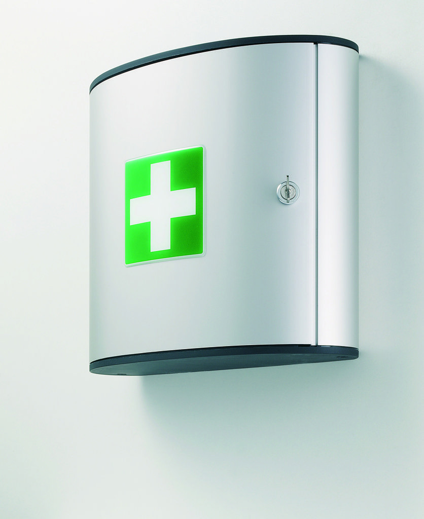 Erste-Hilfe-Wandbox aus Alu, Größe M, versperrbar, leer